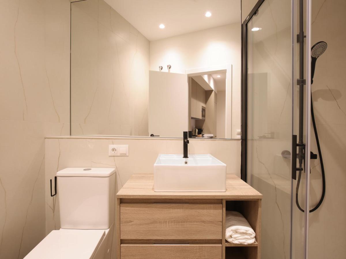 Luxury Flat Next To Gran Via Appartamento *